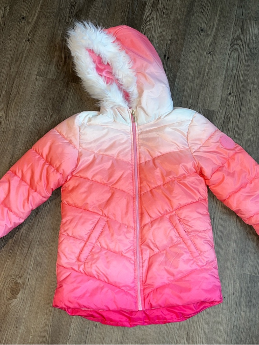 JUICY COUTURE Pink to White Ombre Girls' Puffer with Faux Fur Hood